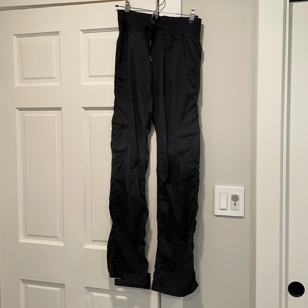 Lululemon Size 6 Black Pants